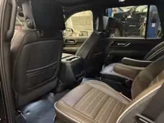 GMC Yukon DENALI ULTIMATE+NEW+FULLoptions+BERLIN null-photo-9
