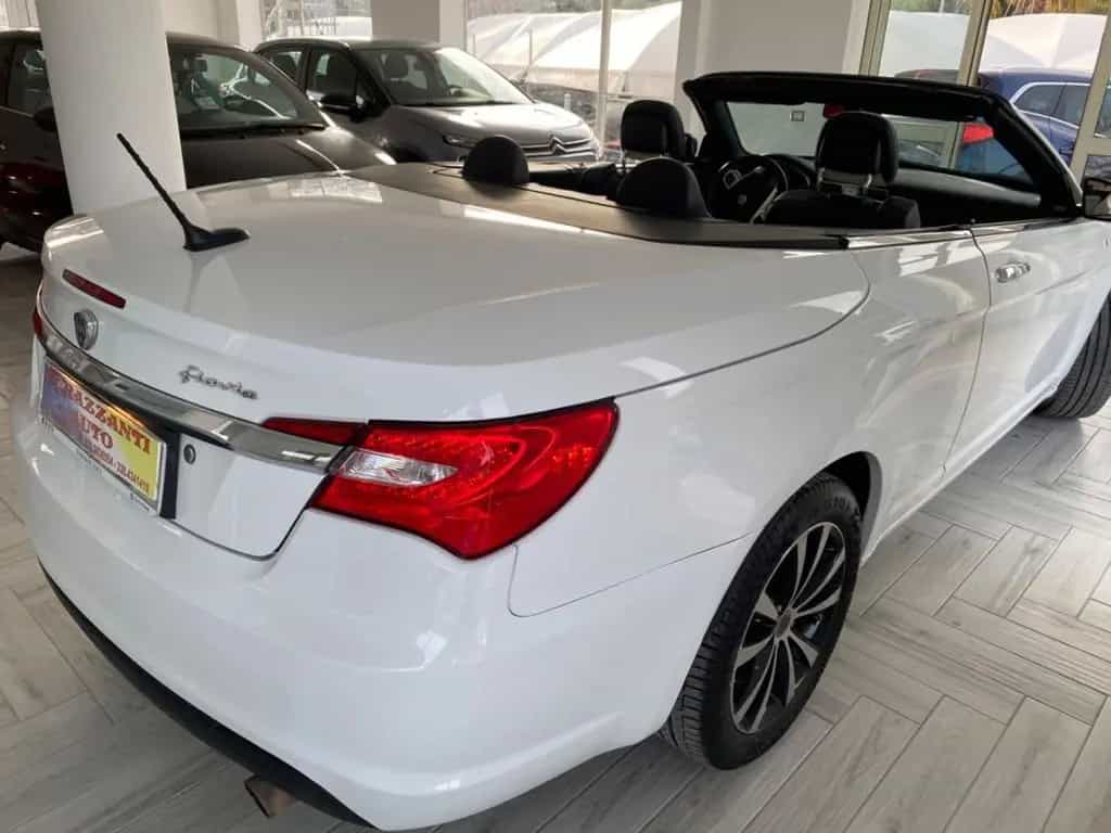 Lancia Flavia 2.4 170cv PLATINUM CABRIO 4POSTI20 02/2013-photo-5