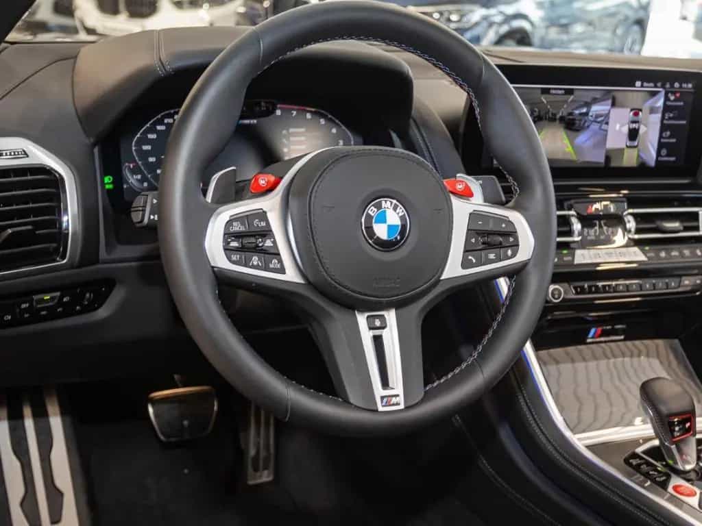 BMW M8 Cabrio+Bowers & Wilkins+Laserlicht+Leder+HUD 02/2025-photo-11