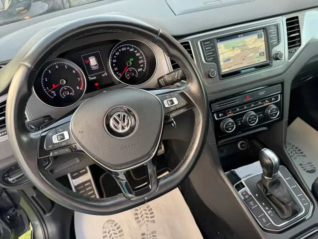 Volkswagen Golf Sportsvan VII Allstar BMT/Start-Stopp Autom 10/2017-photo-11