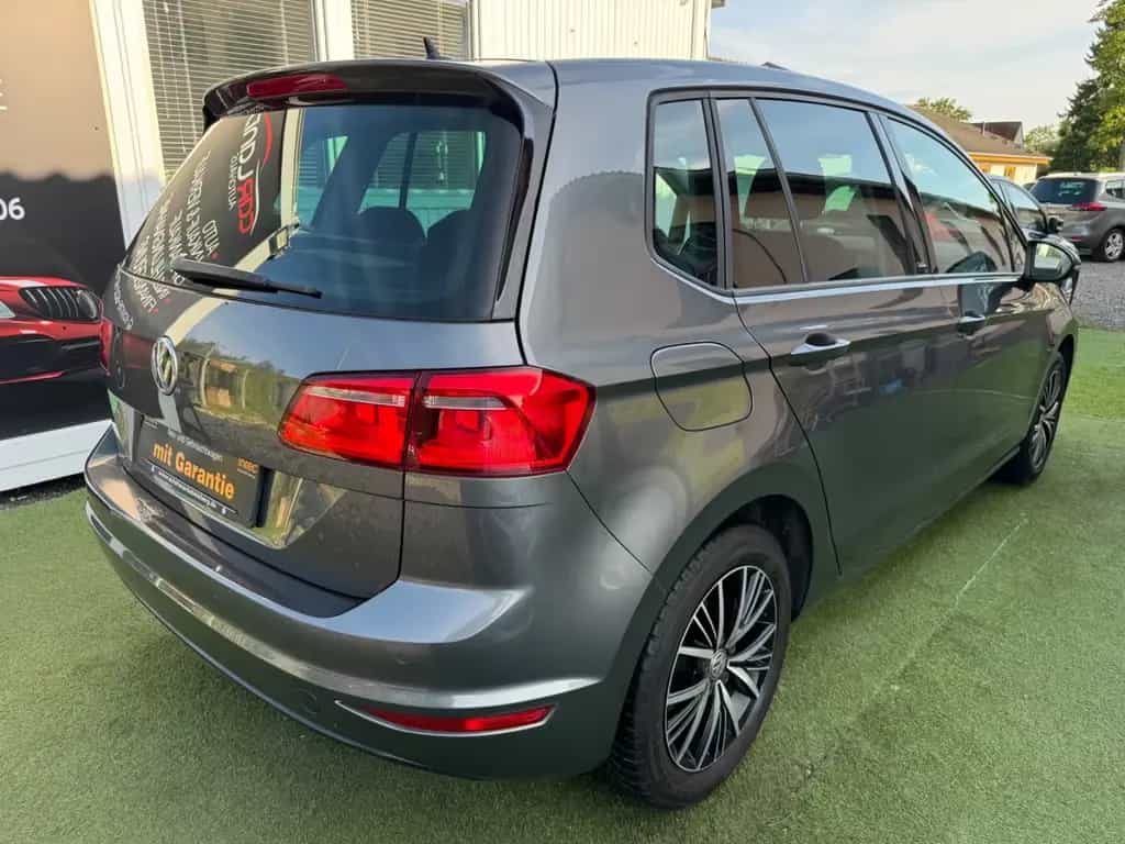 Volkswagen Golf Sportsvan VII Allstar BMT/Start-Stopp Autom 10/2017-photo-4