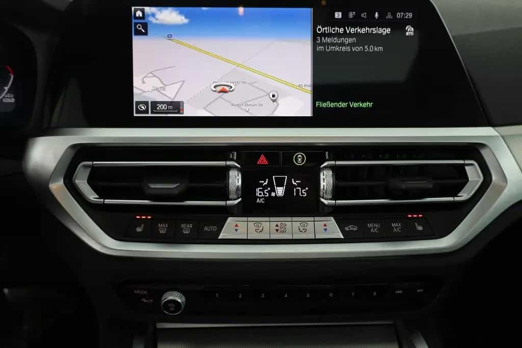 BMW 4 Series 420i Coupe M-Sport Aut. LED Navi 360° Pano 03/2023-photo-10