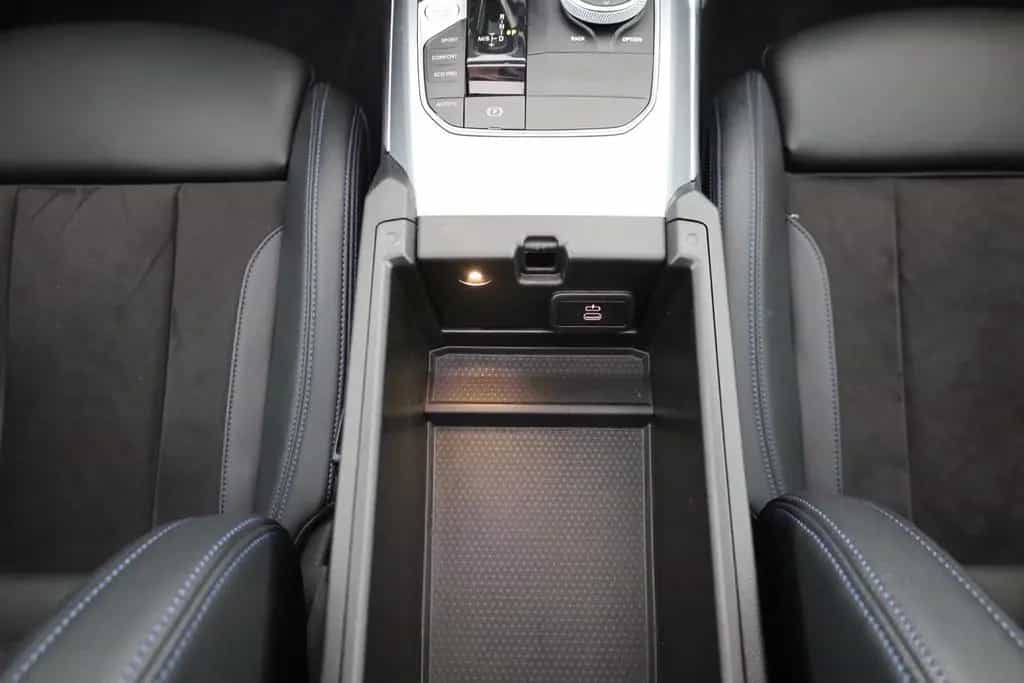 BMW 4 Series 420i Coupe M-Sport Aut. LED Navi 360° Pano 03/2023-photo-13