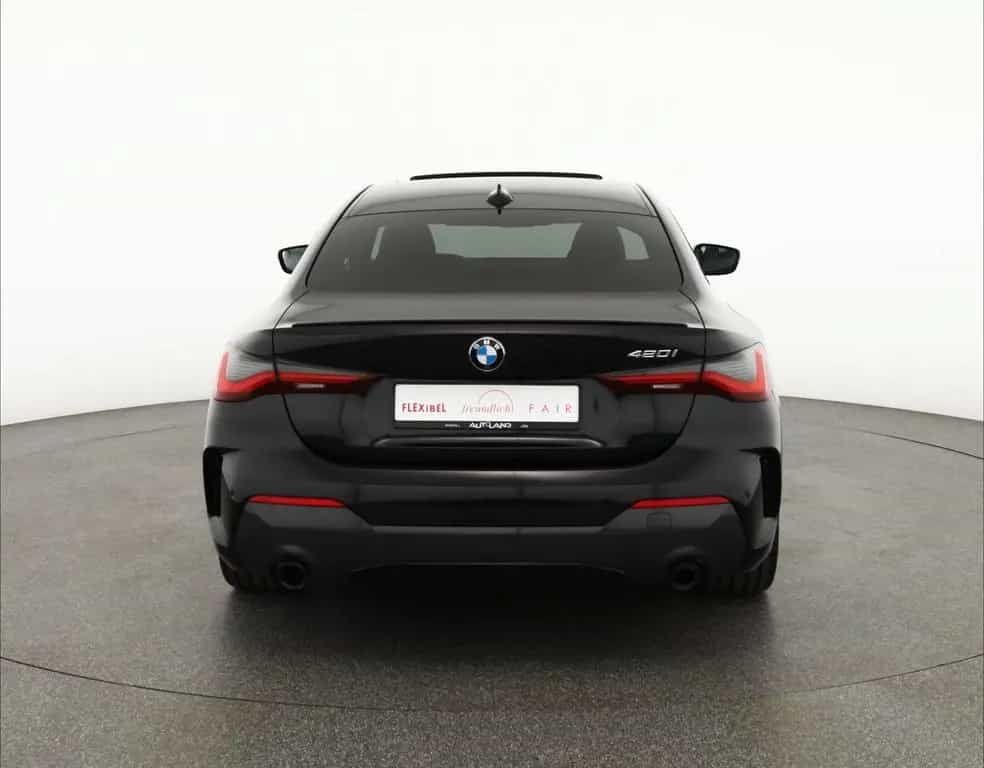 BMW 4 Series 420i Coupe M-Sport Aut. LED Navi 360° Pano 03/2023-photo-3