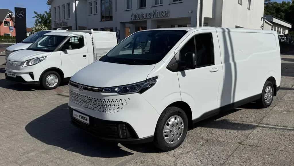 Maxus Other Deliver7 null-photo-0