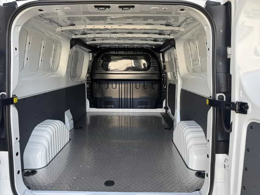 Maxus Other Deliver7 null-photo-7