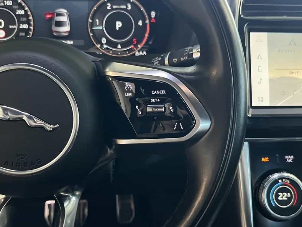 Jaguar XE S Premium*AHK*LED*ACC*Leder*Ambinte* 04/2021-photo-14