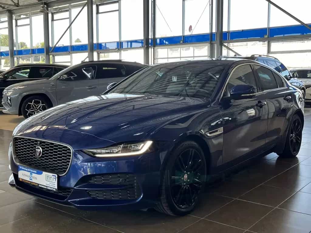 Jaguar XE S Premium*AHK*LED*ACC*Leder*Ambinte* 04/2021-photo-2