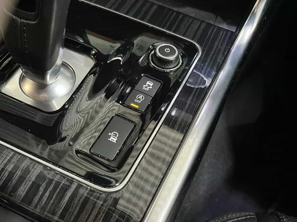 Jaguar XE S Premium*AHK*LED*ACC*Leder*Ambinte* 04/2021-photo-25