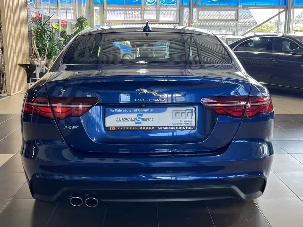 Jaguar XE S Premium*AHK*LED*ACC*Leder*Ambinte* 04/2021-photo-4