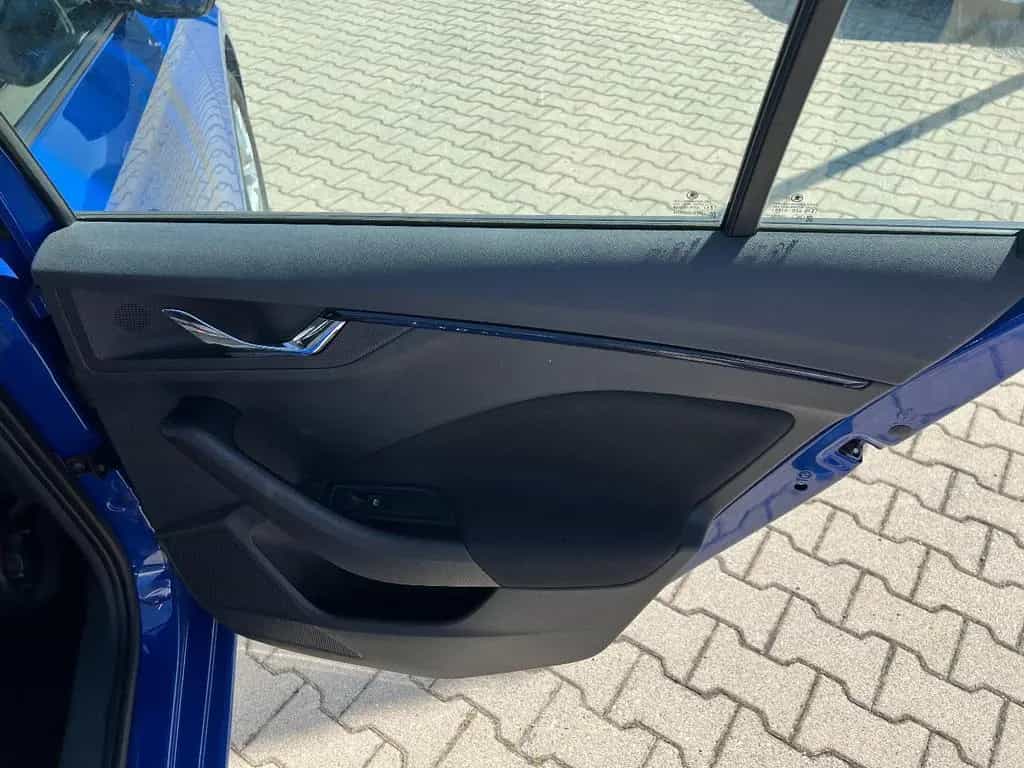 Skoda Scala 1.0 TSI Ambition *LED Kamera DAB Alu NS* 04/2021-photo-13