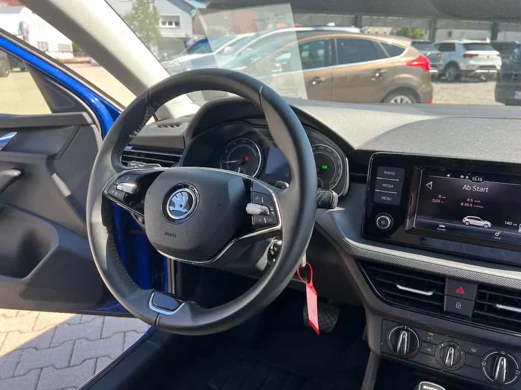 Skoda Scala 1.0 TSI Ambition *LED Kamera DAB Alu NS* 04/2021-photo-25