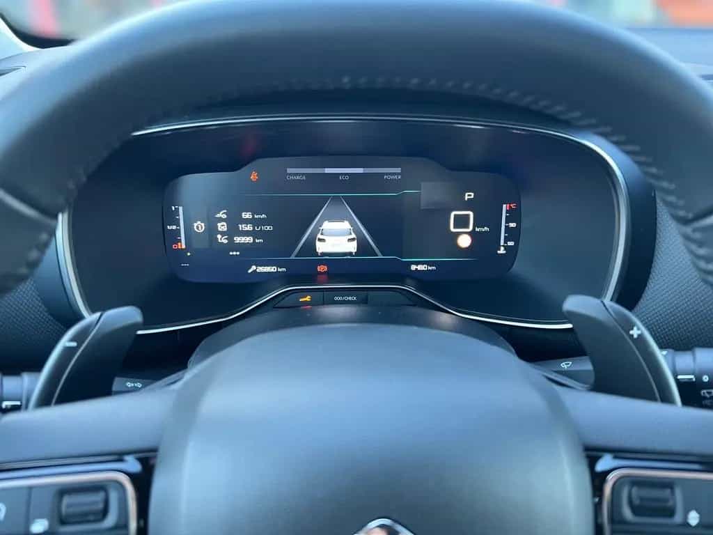 Citroën C5 Aircross 1.2 136 S&S Plus LED KlimaA Facelift 12/2023-photo-4