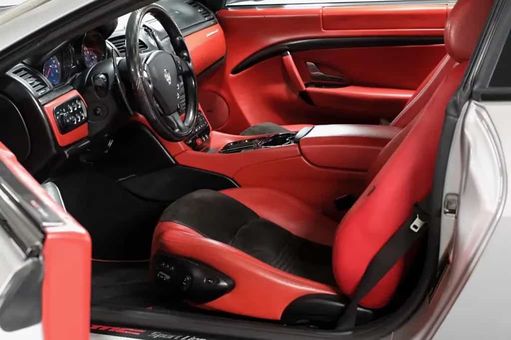 Maserati Granturismo 4.7 V8 S*MC Sport Line*Carbon*BOSE* 07/2011-photo-10