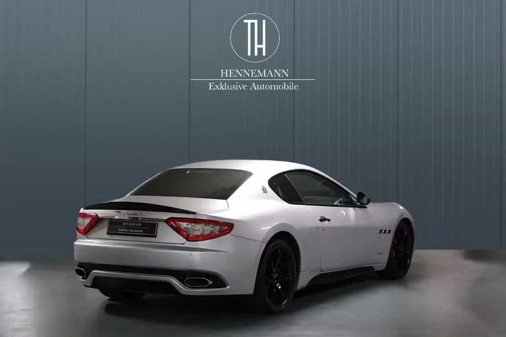 Maserati Granturismo 4.7 V8 S*MC Sport Line*Carbon*BOSE* 07/2011-photo-3