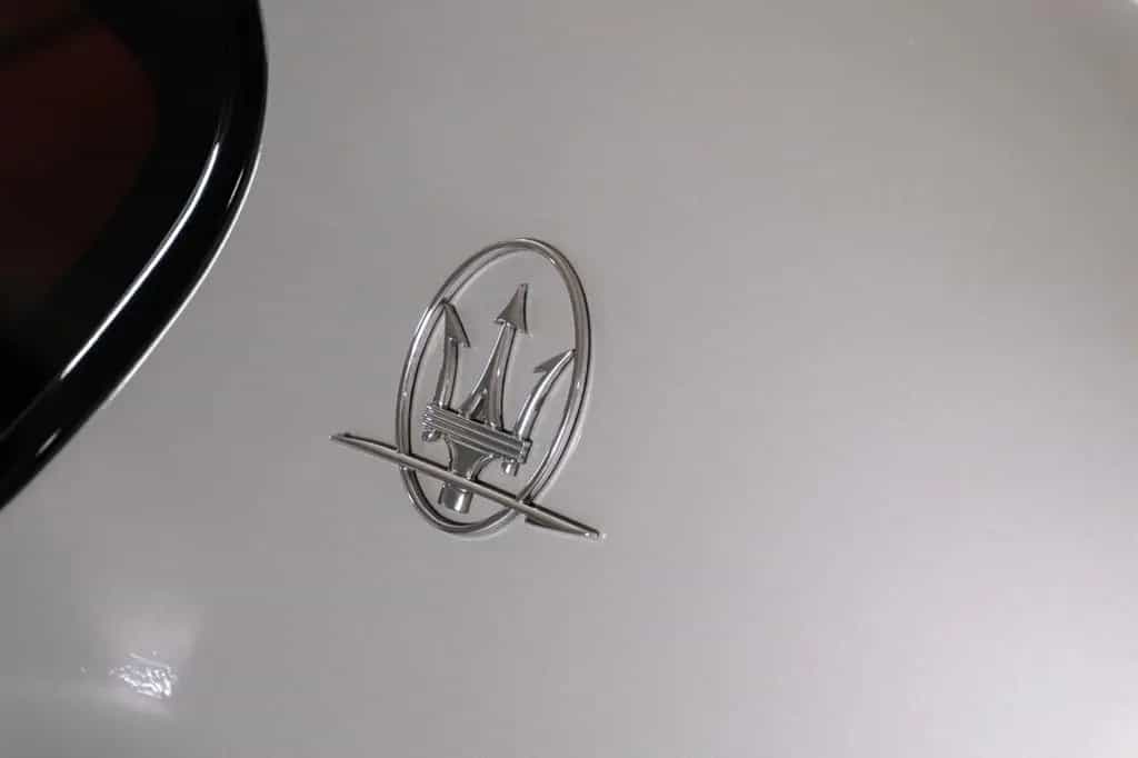 Maserati Granturismo 4.7 V8 S*MC Sport Line*Carbon*BOSE* 07/2011-photo-33