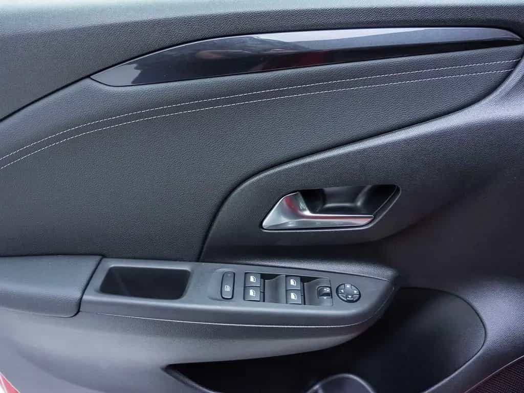 Opel Corsa F GS 1.2 Turbo PDC Rückfahrkamera SHZ Carp 06/2024-photo-28