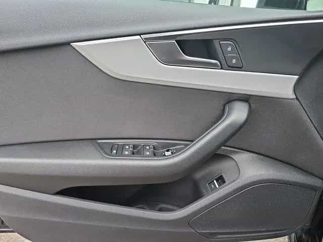 Audi A4 Avant 40 TDI advanced *AHK*NAVI*LED*KAMERA* V 08/2022-photo-12