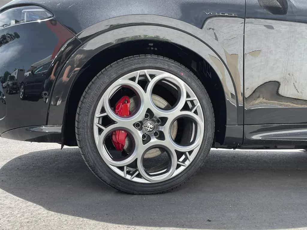 Alfa Romeo Tonale Veloce Sitzkühlung Panoramaschiebedach 02/2024-photo-8