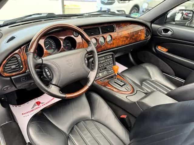 Jaguar XK8 XK8 4.0i V8 Convertibile 09/1999-photo-4