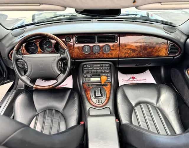 Jaguar XK8 XK8 4.0i V8 Convertibile 09/1999-photo-6