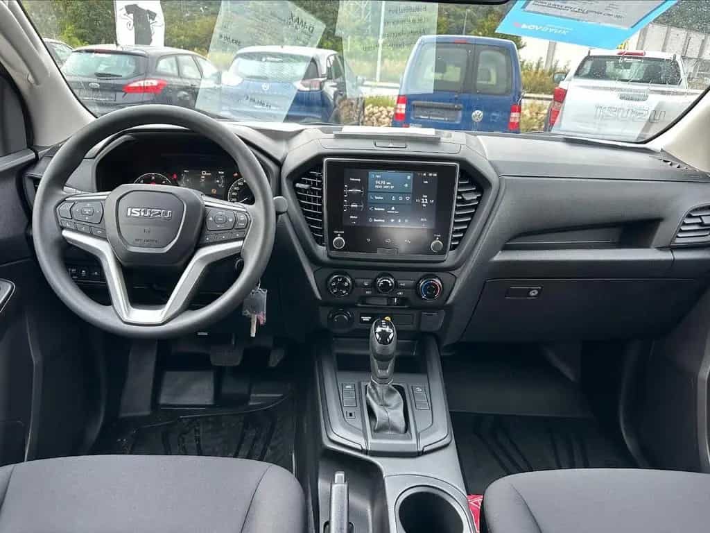 Isuzu D-Max 4x4 L A/T Double Cab null-photo-10