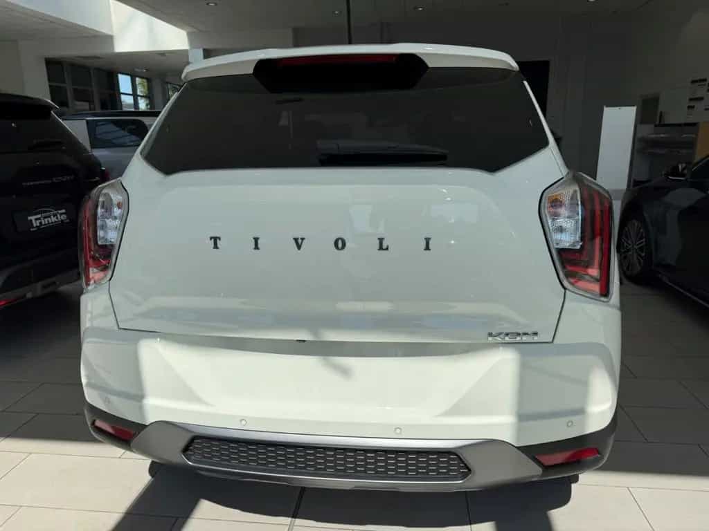 KGM Tivoli Nomad A/T 2WD 1.5 Turbo 163 PS Navi Apple 09/2025-photo-1