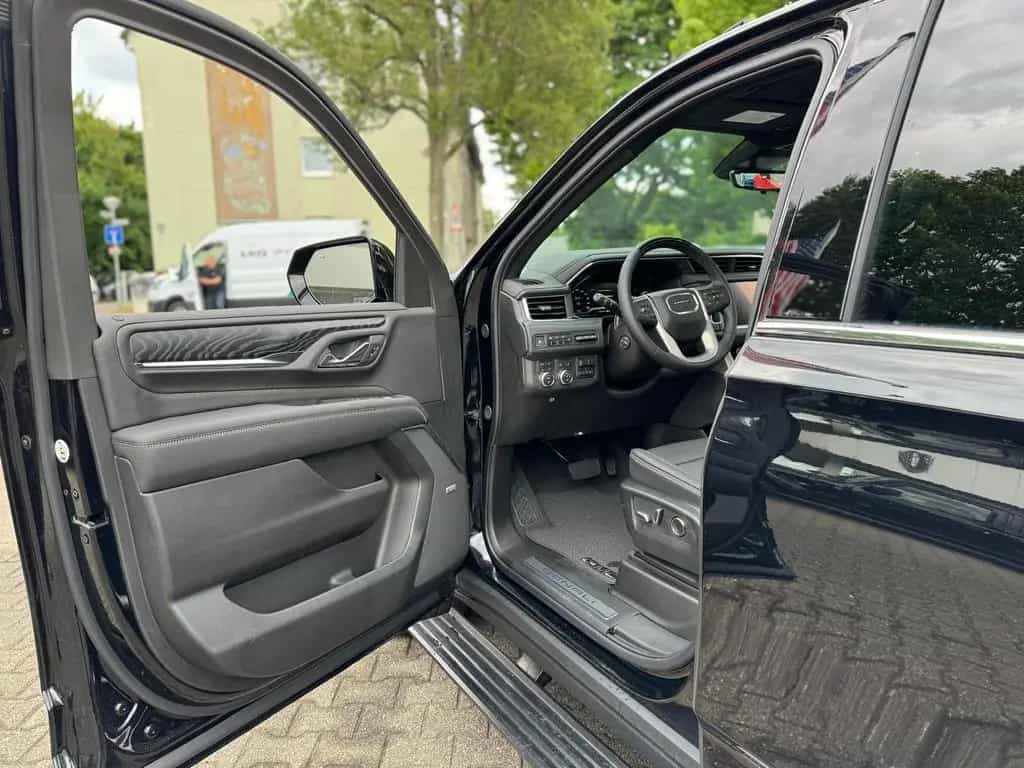 GMC Yukon Denali 6.2l V8 + 3 Jahre Garantie null-photo-17