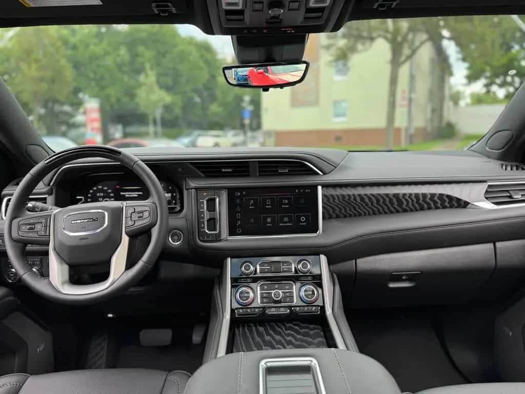 GMC Yukon Denali 6.2l V8 + 3 Jahre Garantie null-photo-28