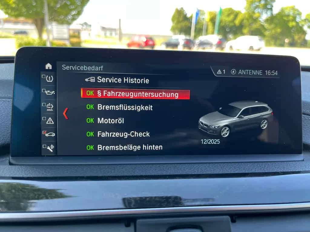 BMW 320 d xDrive Luxury Line Leder AHK LED P.-Dach 02/2019-photo-13