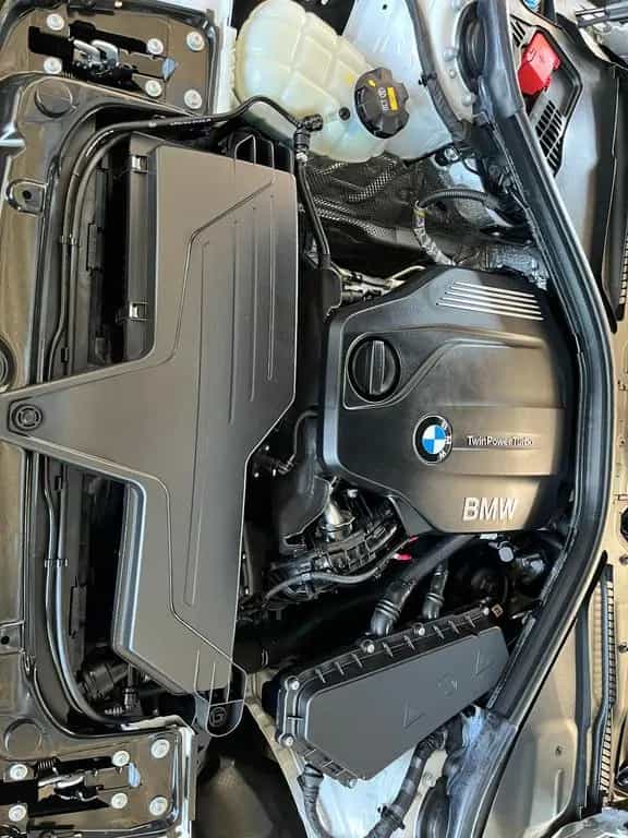 BMW 320 d xDrive Luxury Line Leder AHK LED P.-Dach 02/2019-photo-19