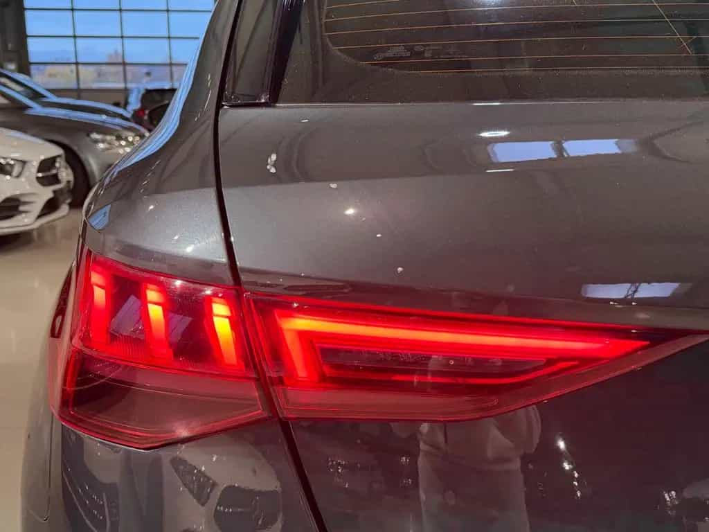 Audi A3 Sportback 35 TDI*Automatik*LED Scheinwerfer* 10/2021-photo-26