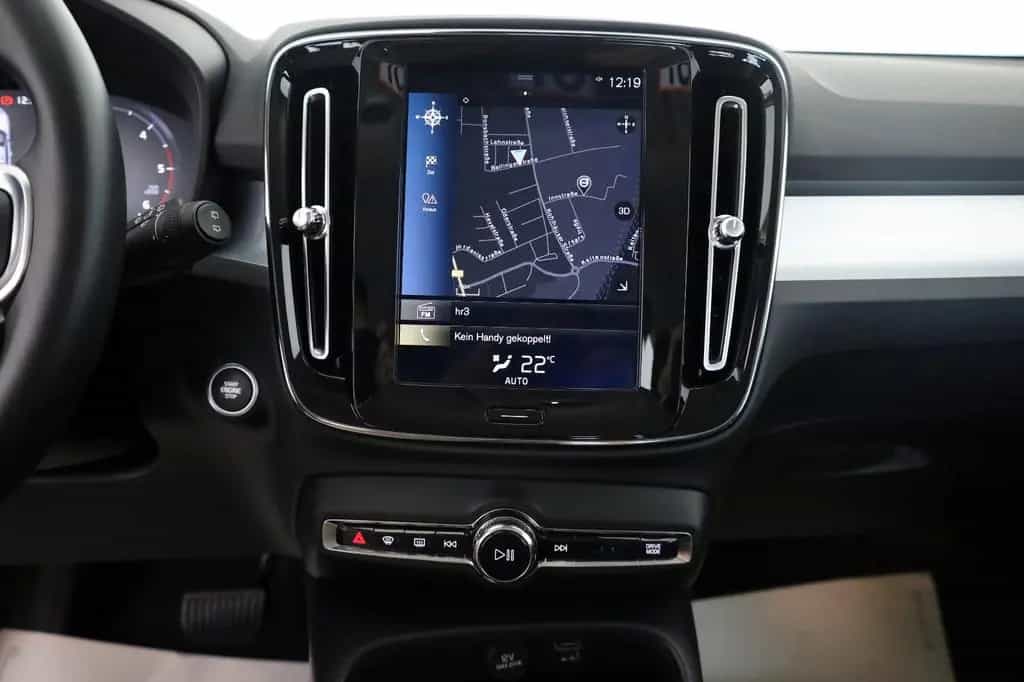 Volvo XC40 D3 Momentum Pro,T.Leder,Navi,LED,Kamera, 07/2020-photo-16