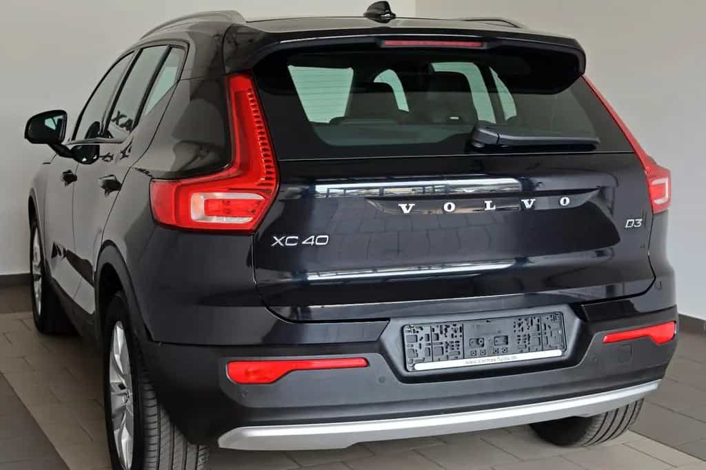 Volvo XC40 D3 Momentum Pro,T.Leder,Navi,LED,Kamera, 07/2020-photo-7