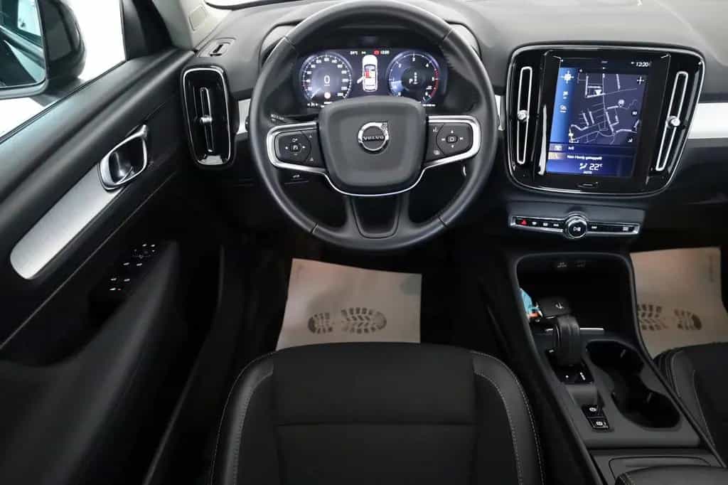 Volvo XC40 D3 Momentum Pro,T.Leder,Navi,LED,Kamera, 07/2020-photo-9
