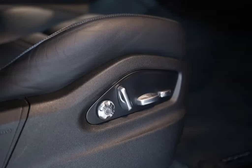 Porsche Cayenne 2.Hand *LUFT *H-UP *Memory *AHK *PDLS 03/2019-photo-12