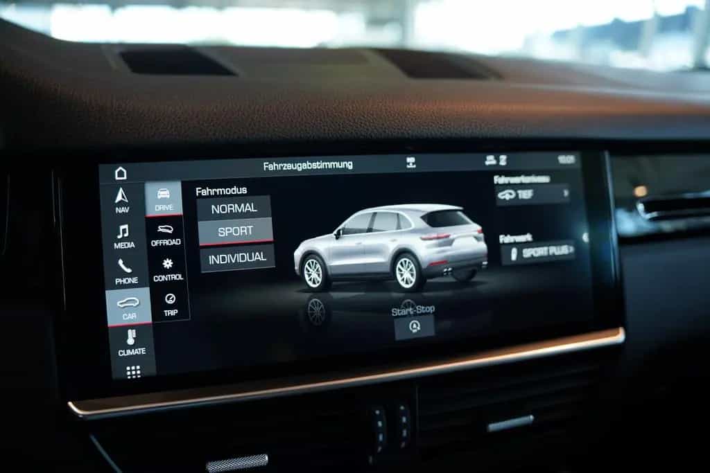 Porsche Cayenne 2.Hand *LUFT *H-UP *Memory *AHK *PDLS 03/2019-photo-28