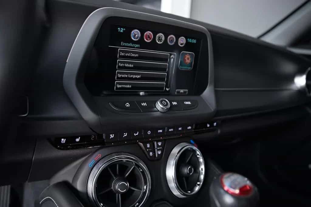 Chevrolet Camaro 6.2 V8 Deutsches Modell - Schaltgetriebe 02/2017-photo-26