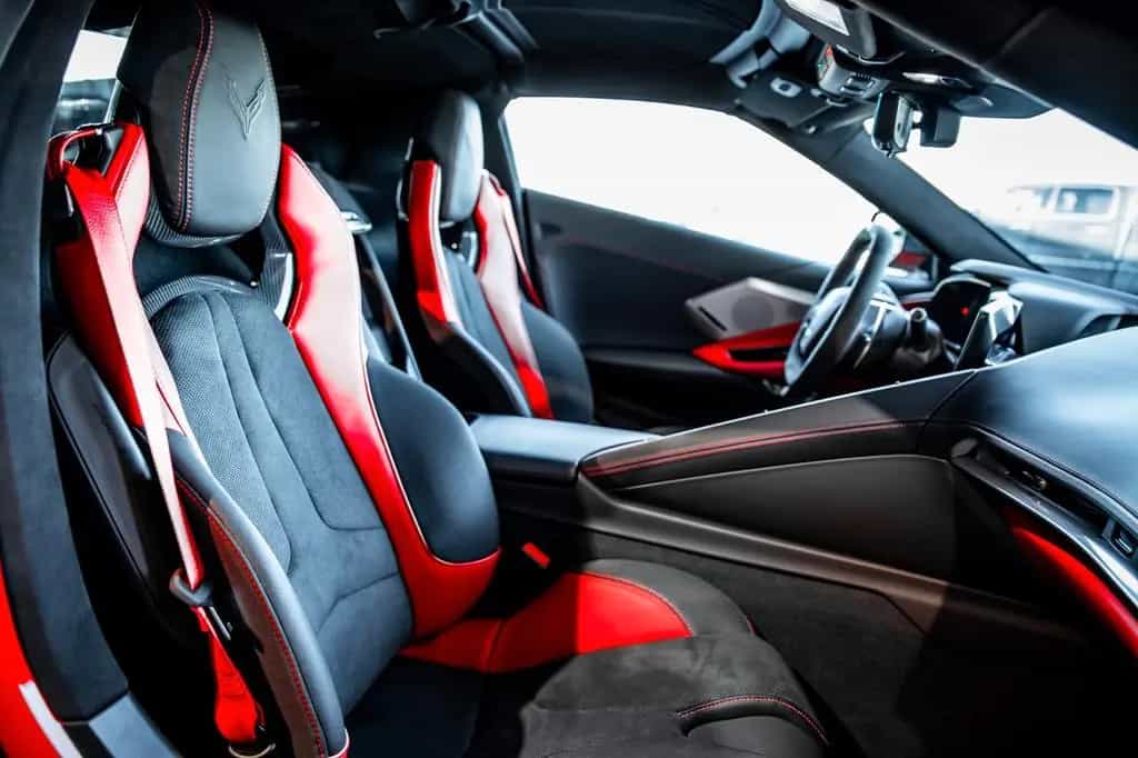 Corvette C8 Stingray 3LT - Deutsches Fahrzeug Unfallfrei 06/2021-photo-16