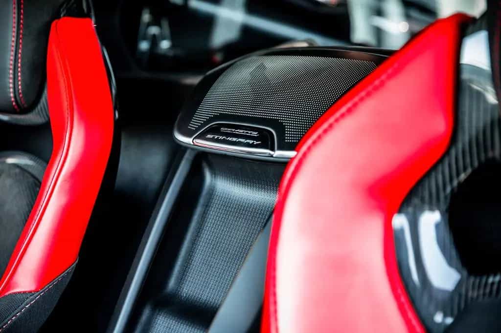 Corvette C8 Stingray 3LT - Deutsches Fahrzeug Unfallfrei 06/2021-photo-17