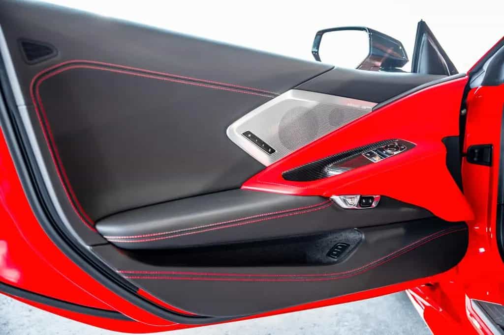Corvette C8 Stingray 3LT - Deutsches Fahrzeug Unfallfrei 06/2021-photo-21