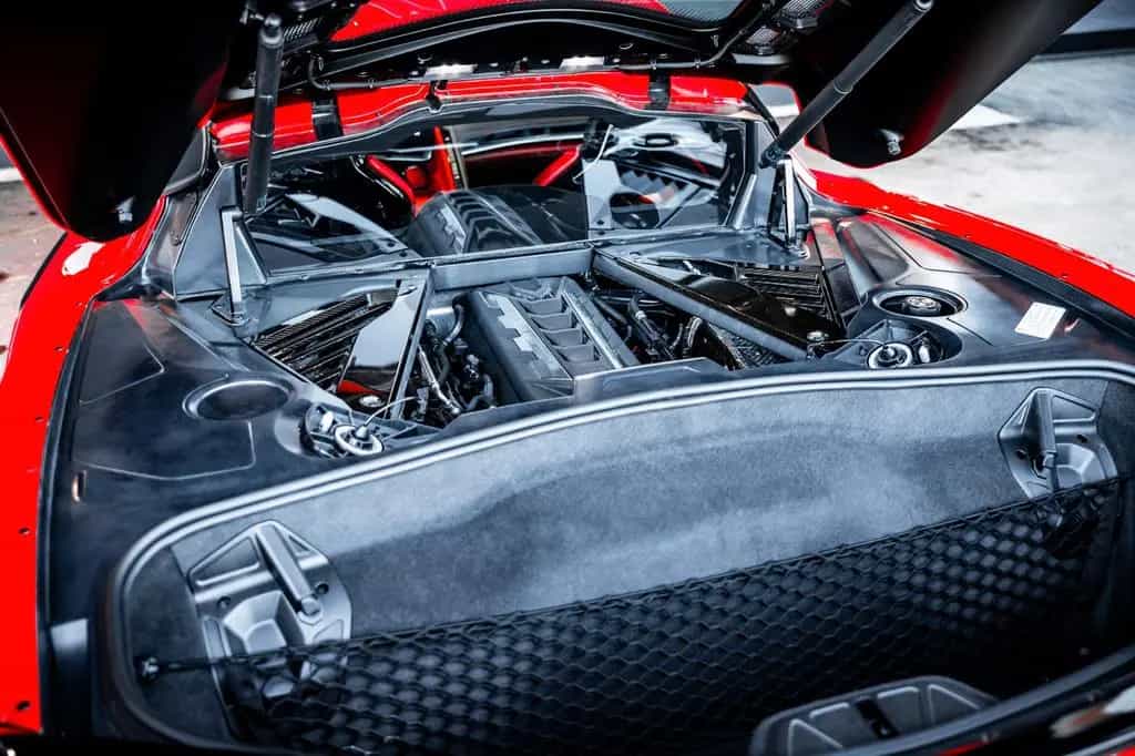 Corvette C8 Stingray 3LT - Deutsches Fahrzeug Unfallfrei 06/2021-photo-24