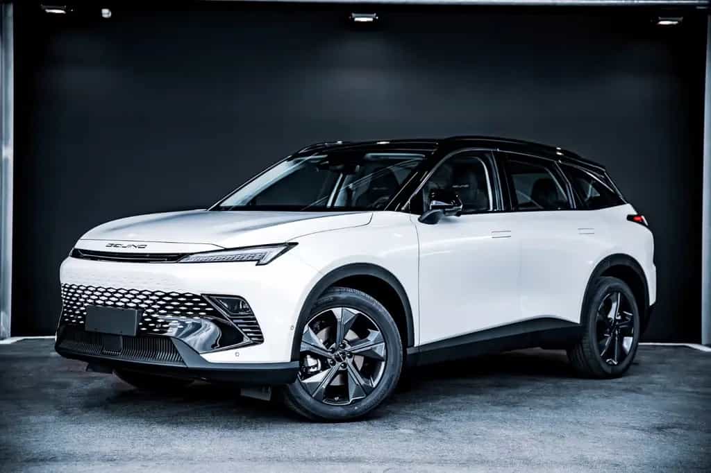 BAIC Beijing X55 X55 - VOLLAUSSTATTUNG - 1.Hand - SERVICE NEU 10/2023-photo-2