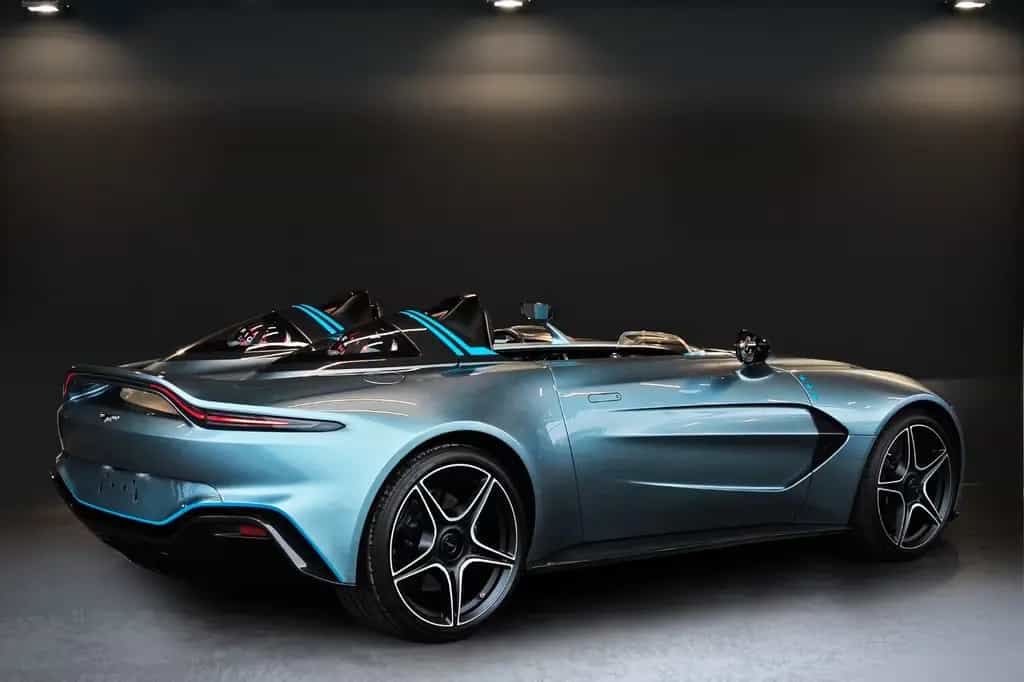 Aston Martin V12 Speedster - Top Gun Maverick - 1 von 88 08/2025-photo-8