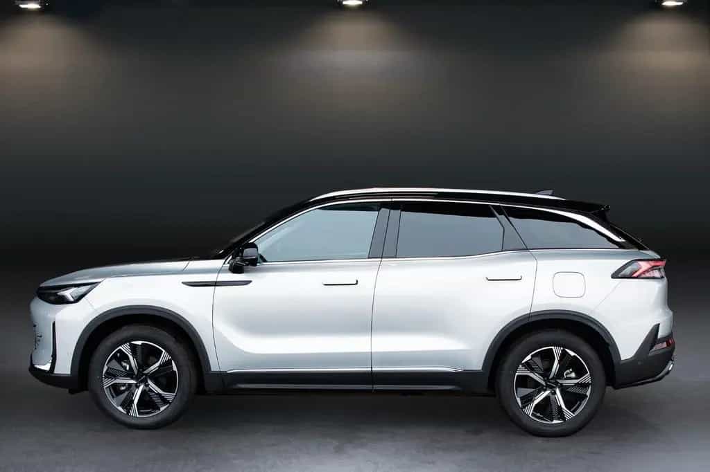 BAIC X75 NEUES MODELL - JETZT PROBEFAHREN! null-photo-10