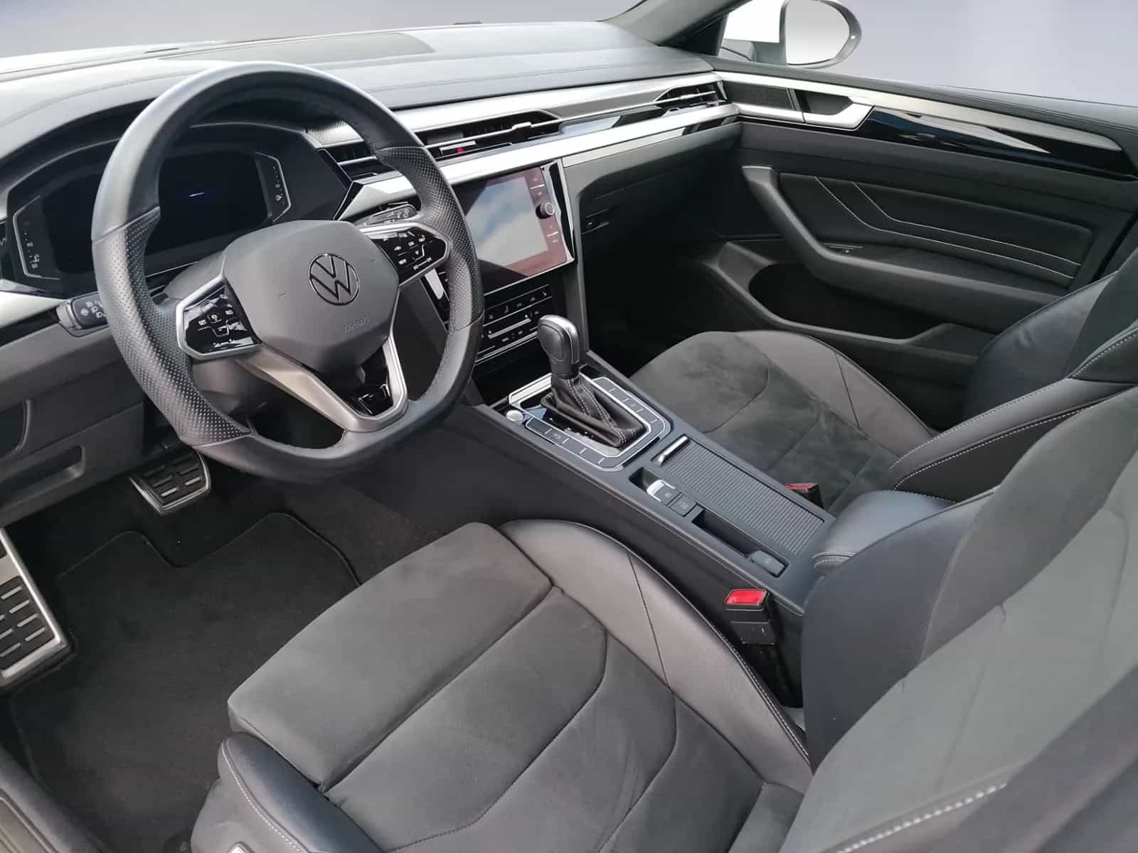 Volkswagen Arteon 02/2022-photo-11