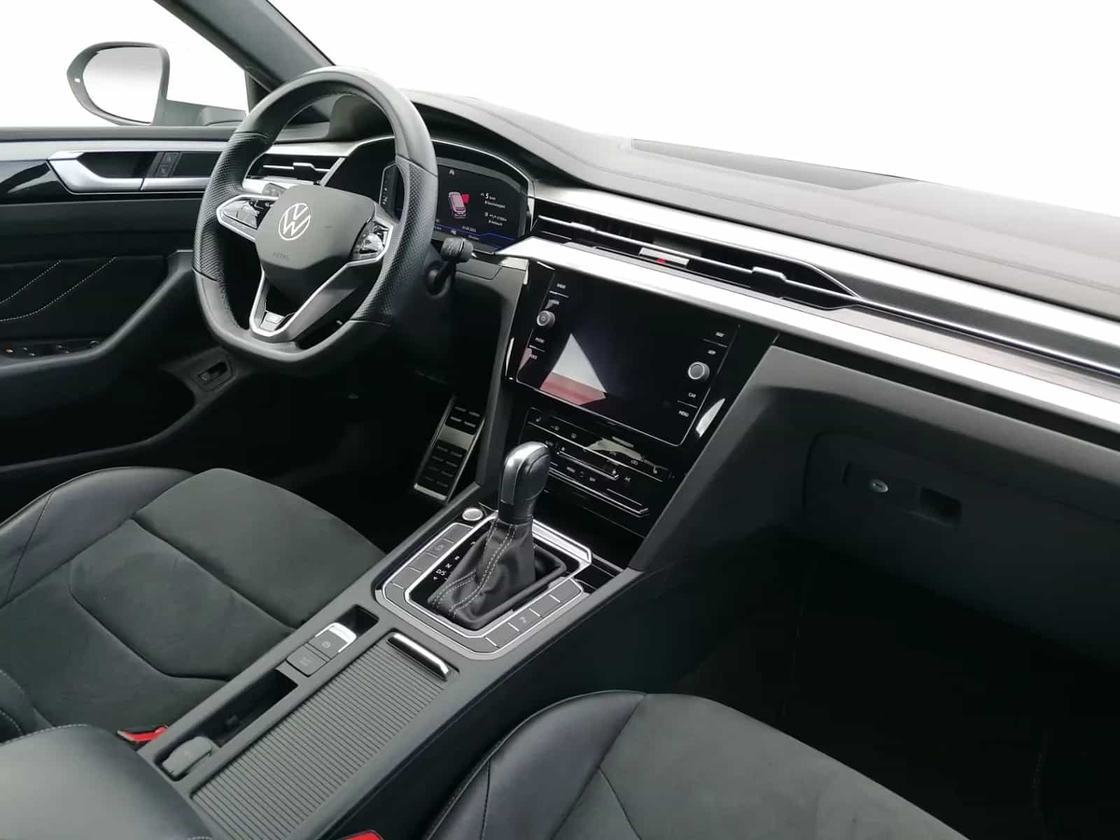 Volkswagen Arteon 02/2022-photo-21