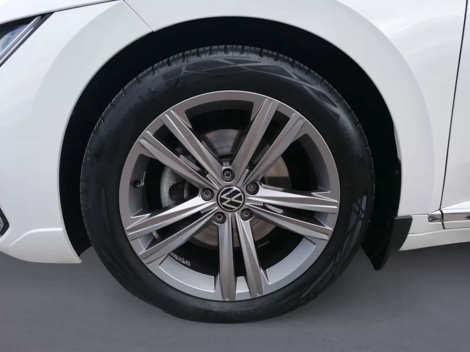 Volkswagen Arteon 02/2022-photo-9