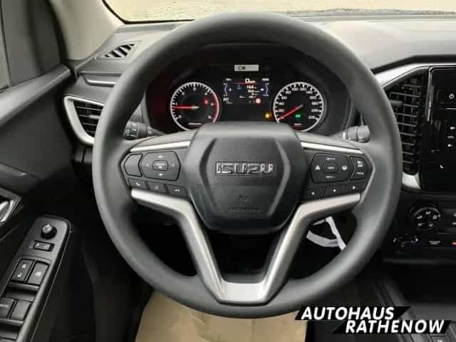 Isuzu D-Max Double Cab 4WD LS SHZ Totwinkelassistent S 12/2024-photo-12