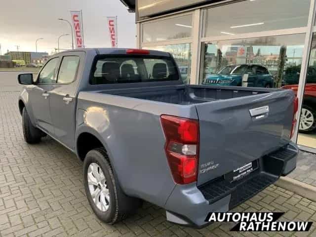 Isuzu D-Max Double Cab 4WD LS SHZ Totwinkelassistent S 12/2024-photo-2